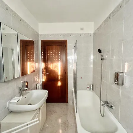 ゲストハウス Cuncordu *